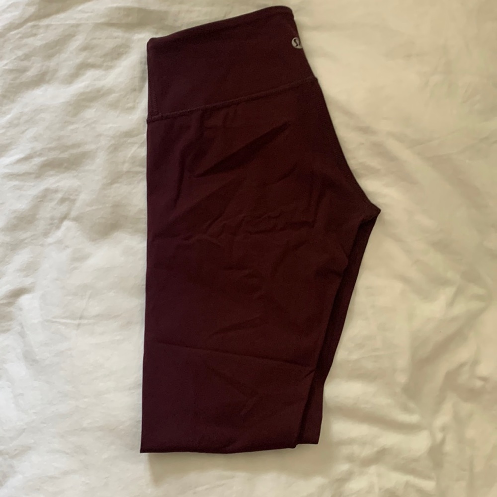 Lululemon wunder under